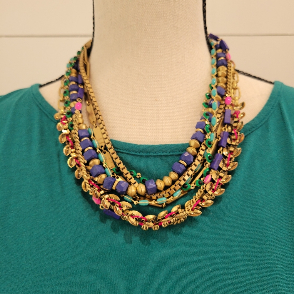 5 in 1 Statement Necklace!